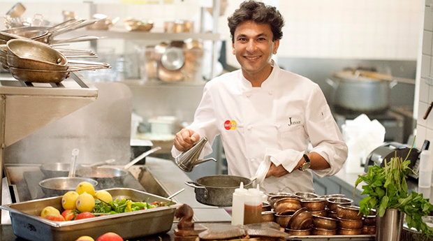 Vikas Khanna top 10 chefs in world