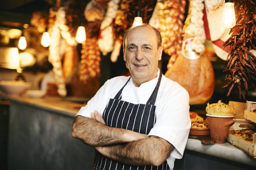 Top 10 Chefs In Italy Great Italian Chefs For Happy Foodies Top 10   Gennaro Contaldo Top Italain Chefs 1024x682 