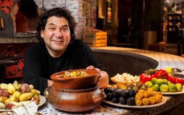 Gastón Acurio top 10 chefs in Argentina