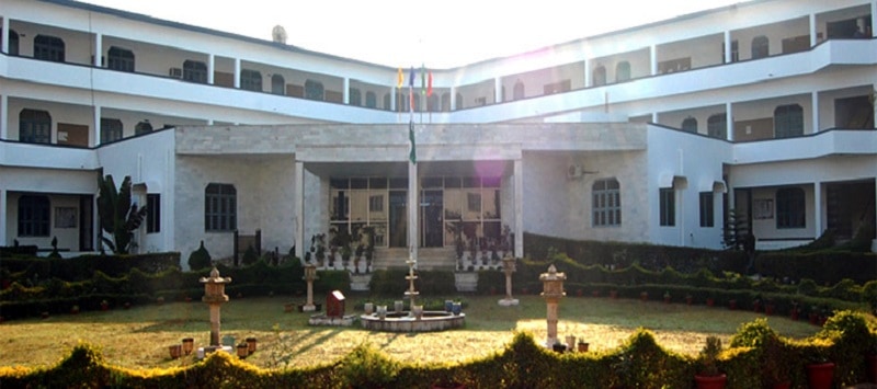 Amrapali Institute of Hotel Management, Haldwaniv Top 10 Culinary Institutes in India